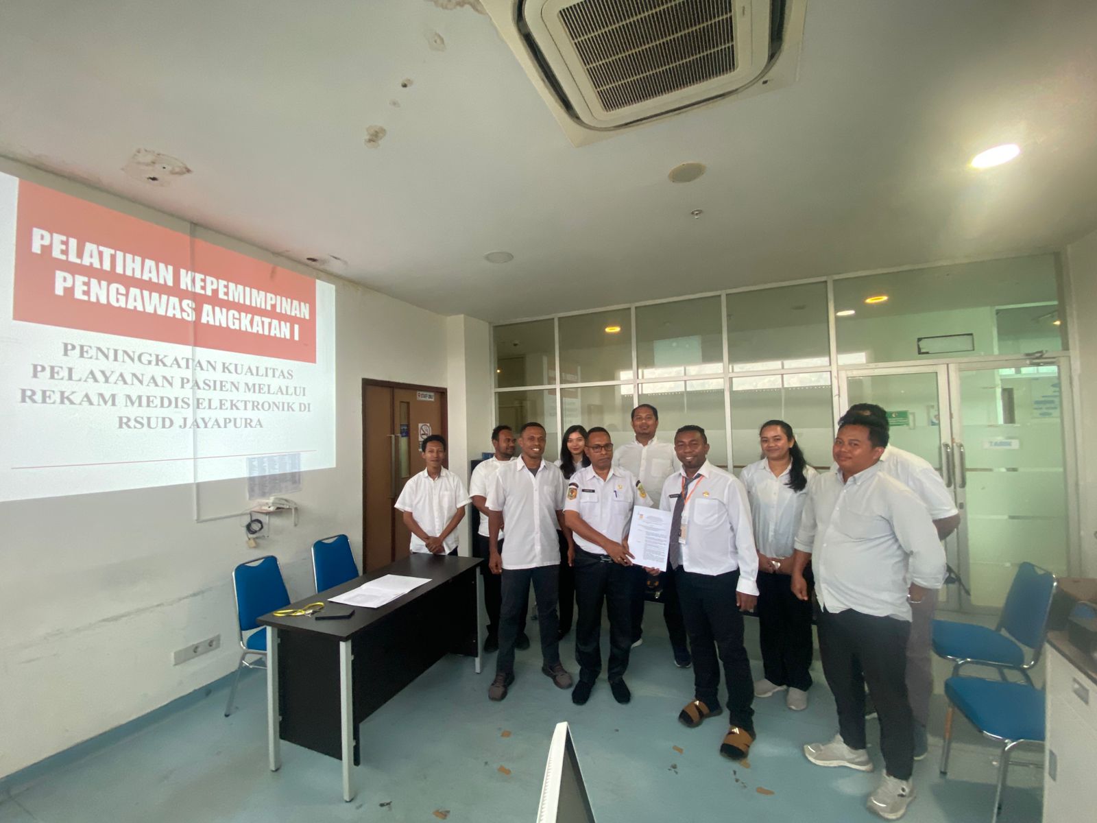 Implementasi Aksi Perubahan : Pelatihan Kepemimpinan Pengawas Angkatan I  2025 “Peningkatan Kualitas Pelayanan Pasien Melalui Rekam Medis Elektronik Di RSUD Jayapura”